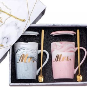 a set of 2 coffee cups
